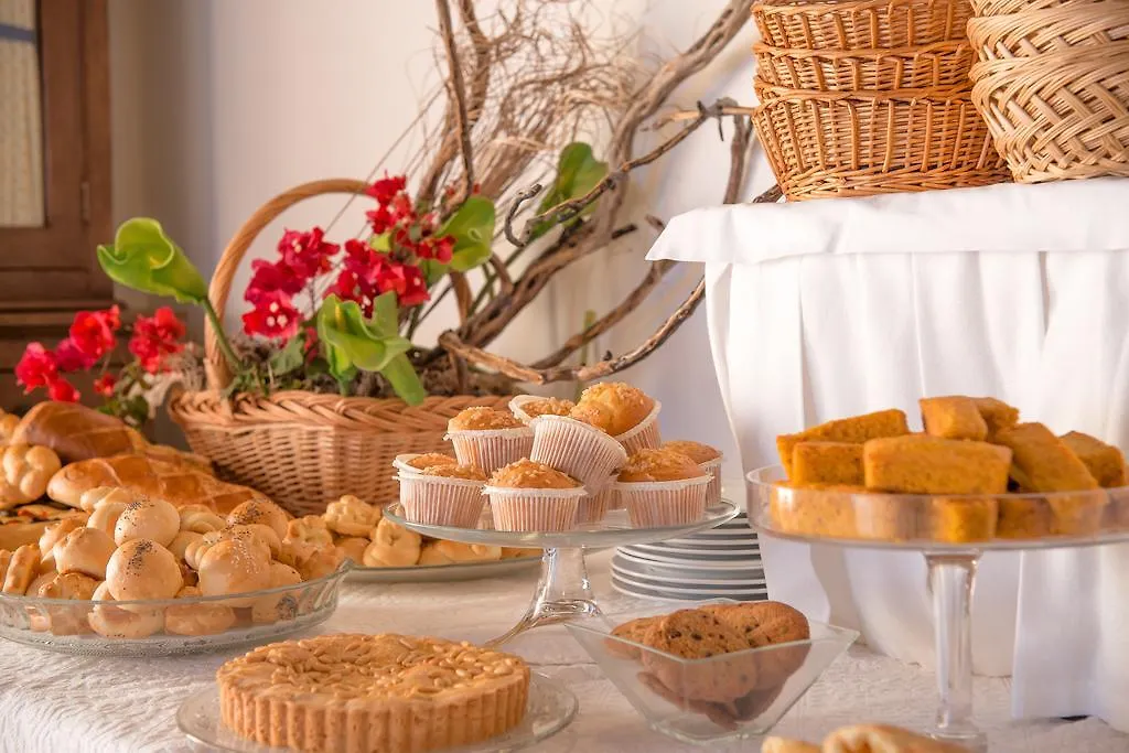 Hotel Ollastu Olbia 4*,